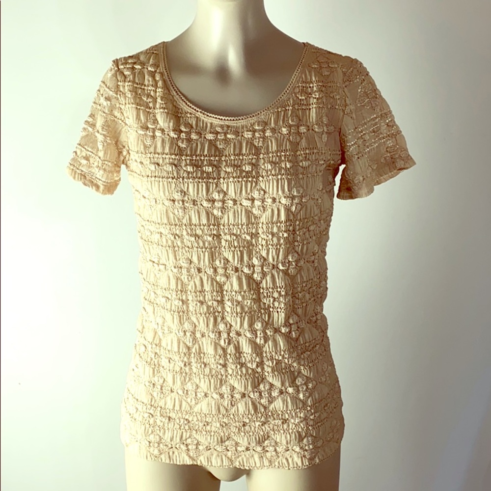 East 5th top - box F42